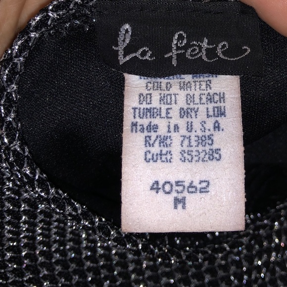 Sheer backless dress - Picture 2 of 3